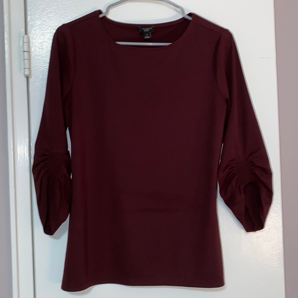 Minimally worn dark maroon 3/4 length sleeve blouse from Ann‎ Taylor